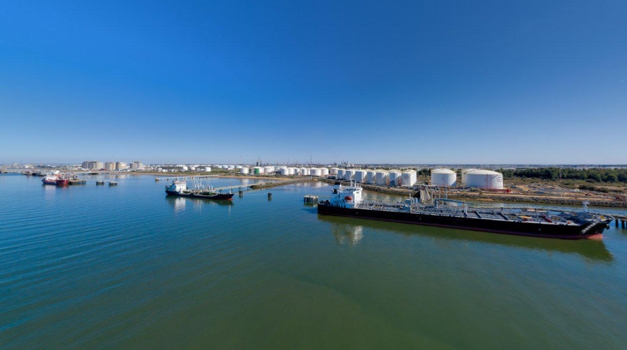 Maersk concluye la primera fase para producir metanol verde en el Puerto de Huelva