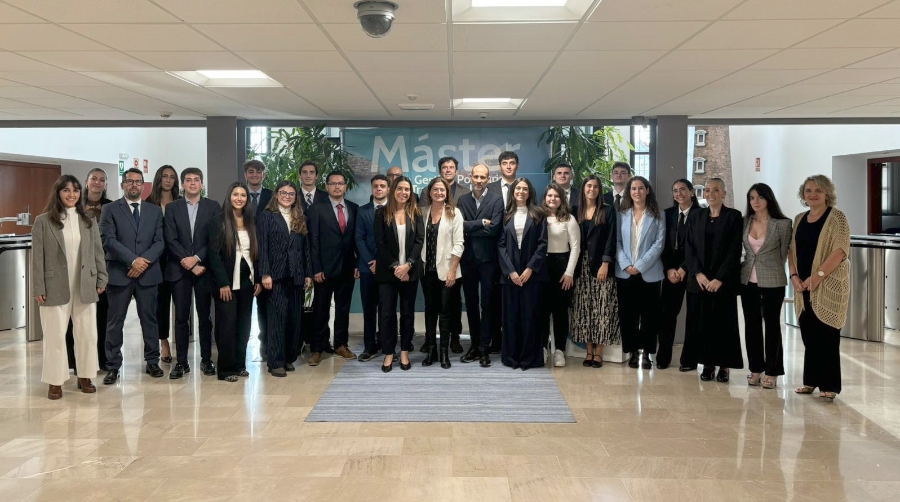 Alumnos de esta nueva edición del Máster en Gestión Portuaria y Transporte Intermodal.
