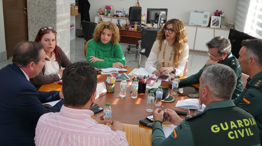 Un momento del encuentro mantenido el jueves en la Delegación del Gobierno en Melilla.