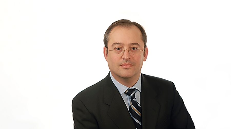 Jose Manuel Montes Peón (Universidad de Oviedo - máster en Gestión y Planificación Portuaria e Intermodalidad): “Formación en sostenibilidad y descarbonización, ¿realidad?”