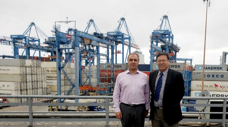 Empresa Portuaria Valpara&iacute;so y empresarios chinos impulsar&aacute;n un hub alimenticio en el puerto chileno