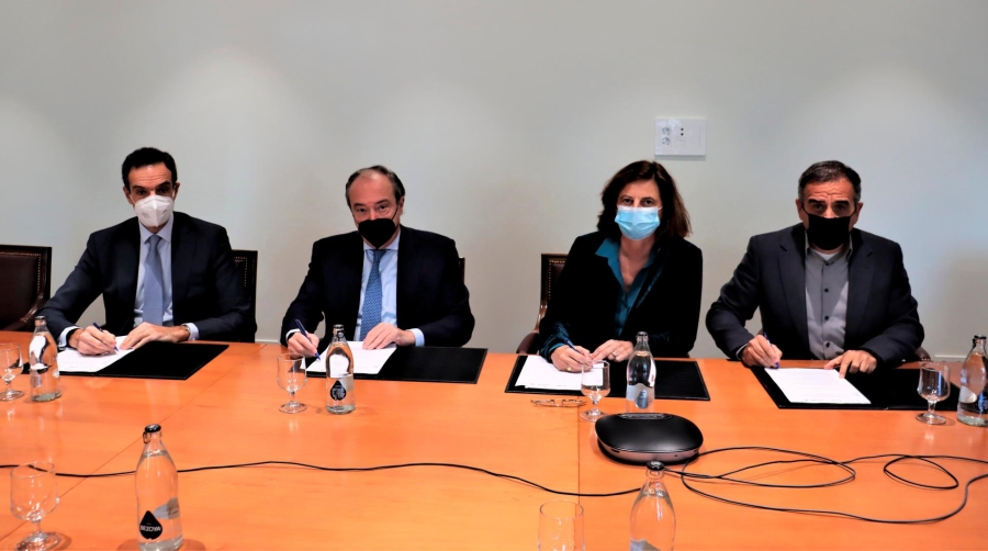 La formación online gratuita arrancará el 21 de marzo de la mano de la Asociación del Transporte Internacional por Carretera (ASTIC), la Confederación Española de Organizaciones Empresariales (CEOE), Fundación Telefónica y la Confederación Española de Transporte en Autobús (CONFEBUS).