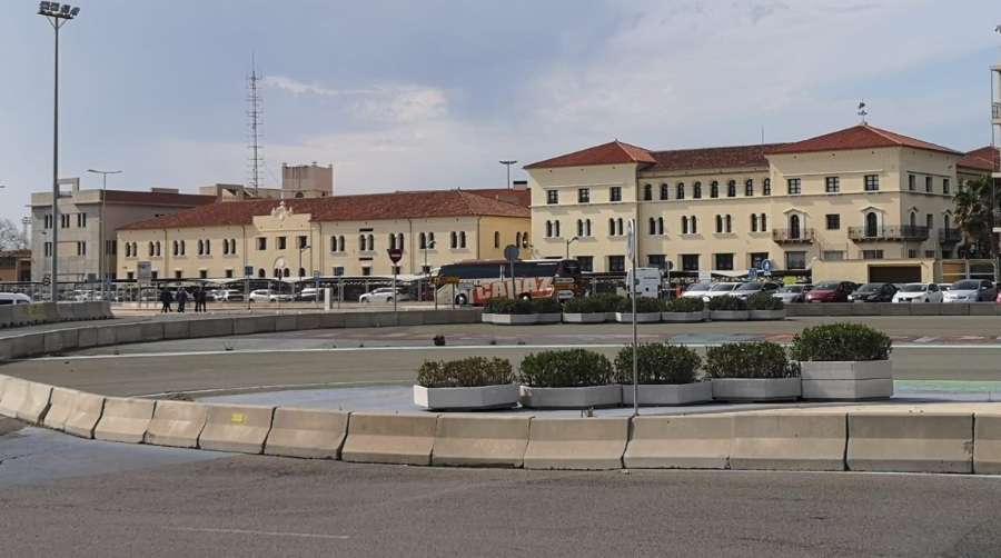 Valenciaport agiliza el pago de las facturas de proveedores para atenuar los efectos de la crisis