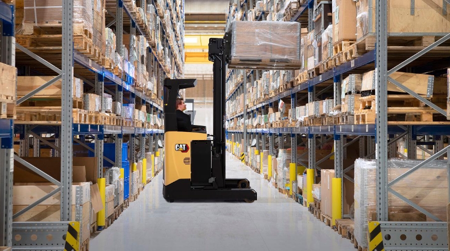 Alfaland integra dos nuevas carretillas que agilizan el movimiento de la carga