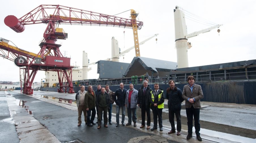 La Terminal de Graneles Agroalimentarios del Puerto de Santander cumple un a&ntilde;o desde su puesta en marcha