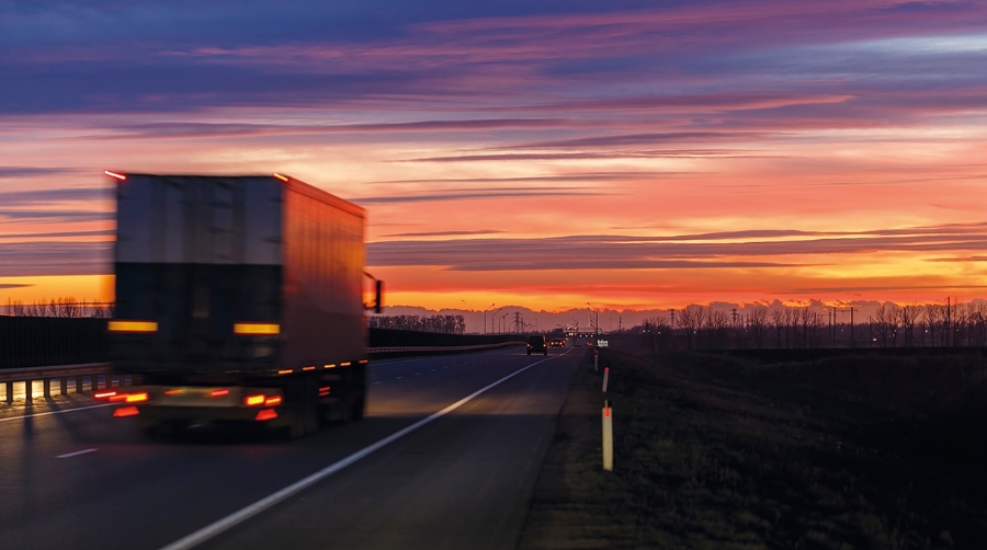 <b>La carretera pide superar un sistema formativo estancado, desequilibrado y caro</b>