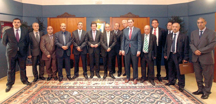 Argelia confirma la necesidad de "activar las oportunidades de negocio con Alicante"