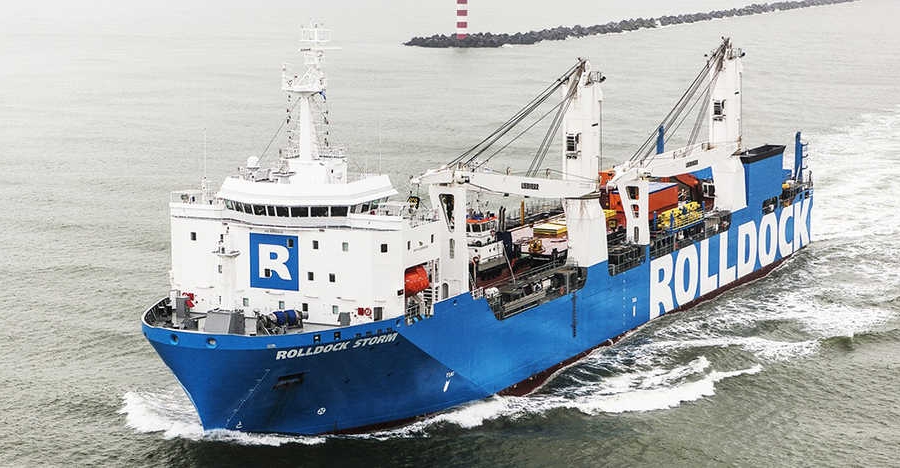 El &quot;Rolldock Storm&quot; escala en el Muelle Sur de Tenerife