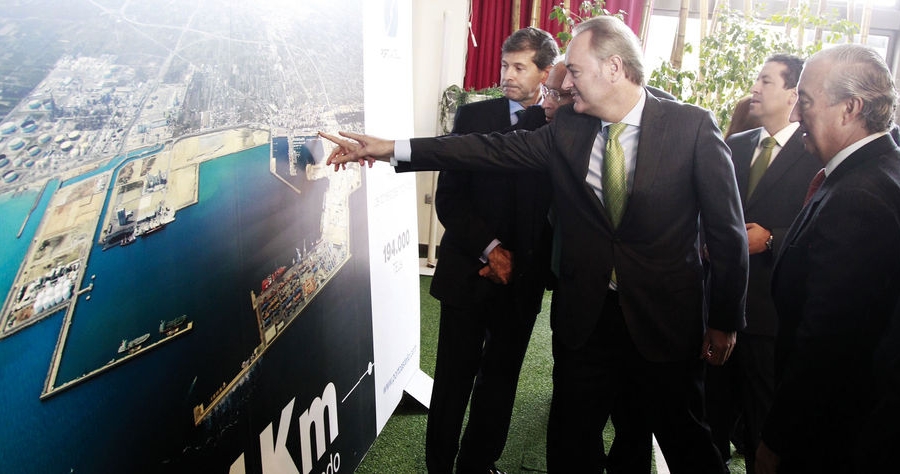 Alberto Fabra destaca el papel del Puerto de Castell&oacute;n en la recuperaci&oacute;n econ&oacute;mica