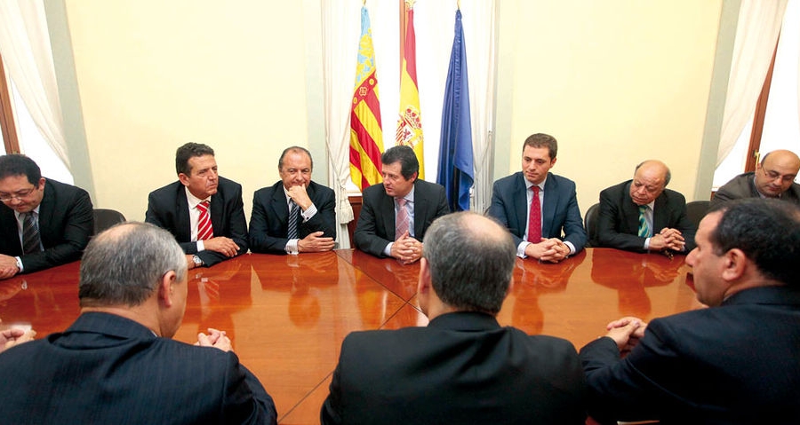 Argelia confirma la necesidad de "activar las oportunidades de negocio con Alicante"