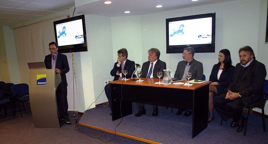 La Fundaci&oacute;n Valenciaport ayudar&aacute; al Puerto de Montevideo a modernizar sus procesos