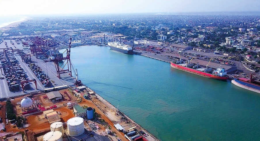 Amberes asume la gesti&oacute;n temporal del Puerto de Coton&uacute; para ampliar su influencia en &Aacute;frica
