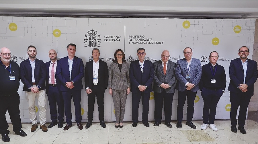 Representantes de la Administración y el CNTC.