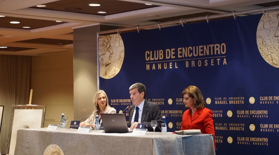 &quot;Valenciaport est&aacute; en una encrucijada que va a definir su futuro para siempre&quot;