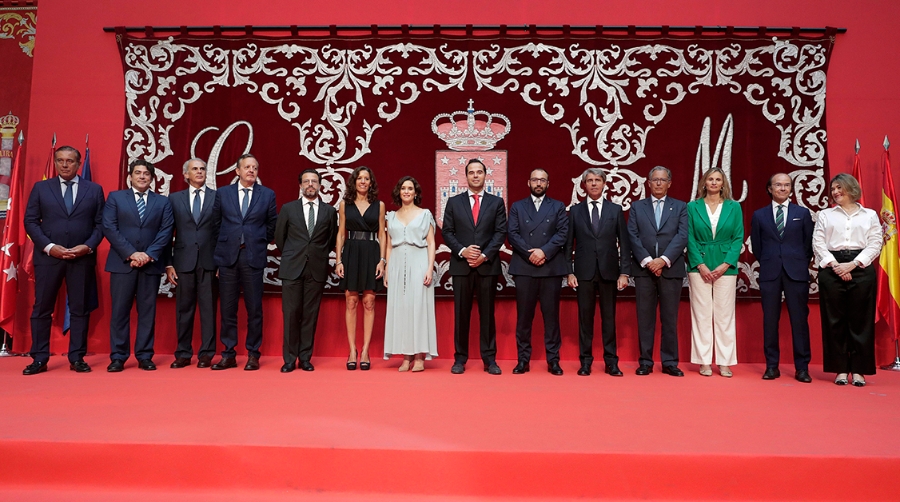 &Aacute;ngel Garrido toma posesi&oacute;n como consejero de Transportes