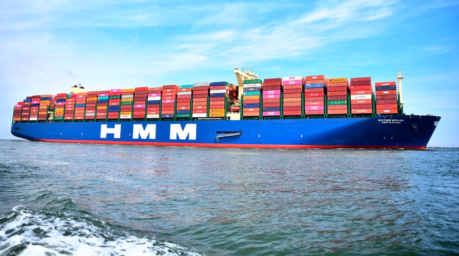 Esta estructura está diseñada para maximizar la eficiencia logística mediante la conexión con las principales rutas comerciales este-oeste de HMM.