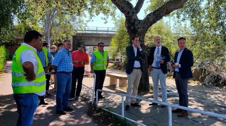 Arrancan las obras de acondicionamiento del paseo que rodea la terminal de coches de Bouzas