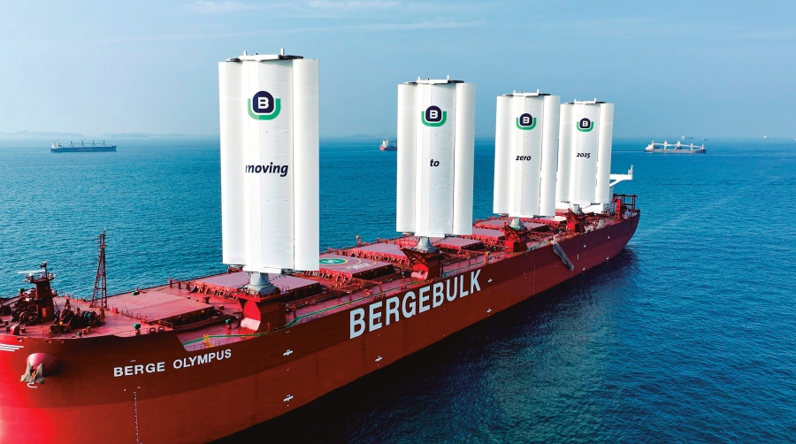 Berge Bulk ha elaborado un ambicioso plan para la descarbonización de su flota que incluye la instalación de velas rígidas en el “Berge Olympus”.