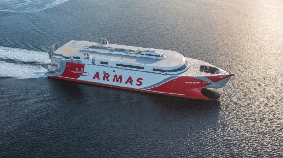 Trasmediterr&aacute;nea ofrece m&aacute;s de 14.000 plazas diarias entre Gran Canaria y Tenerife