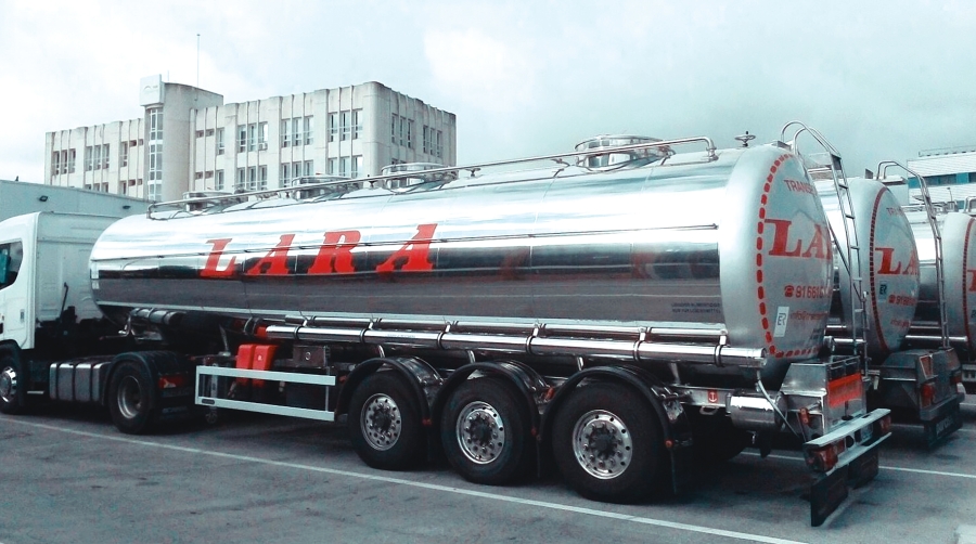 Pañalón y Transportes Lara fusionan sus negocios de transporte de líquidos alimentarios
