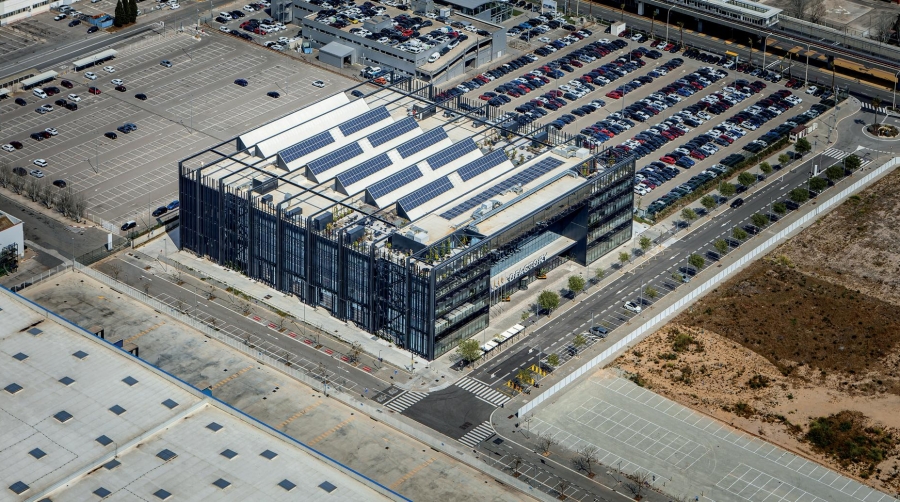 La segunda fase de DFactory se construirá en los terrenos que están frenta al primer edificio inaugurado en 2021.