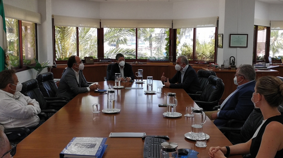 Primera toma de contacto entre la AP de Algeciras y el nuevo secretario general de ANESCO