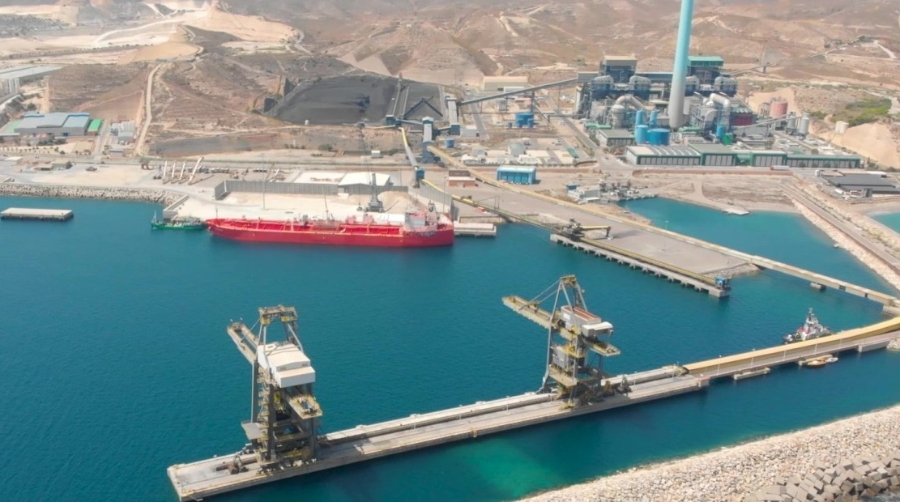 El tr&aacute;fico de mercanc&iacute;as en los puertos de Almer&iacute;a creci&oacute; un 62,7% en enero