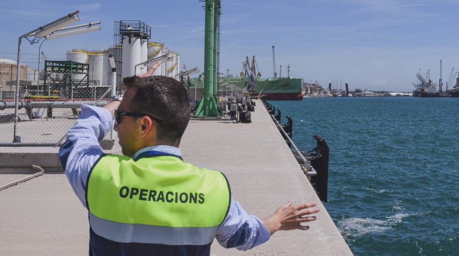 La Autoridad Portuaria de Tarragona tiene abiertas actualmente tres convocatorias para cubrir un total de 10 puestos de trabajo.