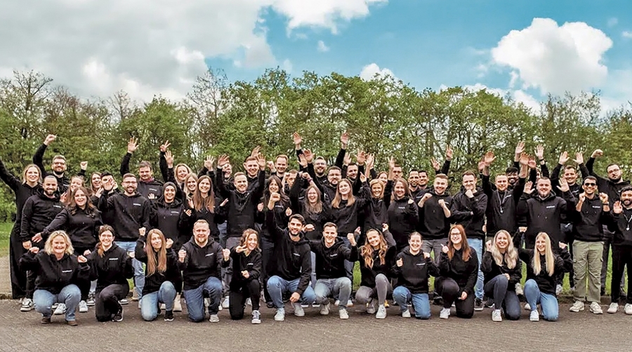 Equipo de Cargoboard, que celebra su primer aniversario en la Península Ibérica.