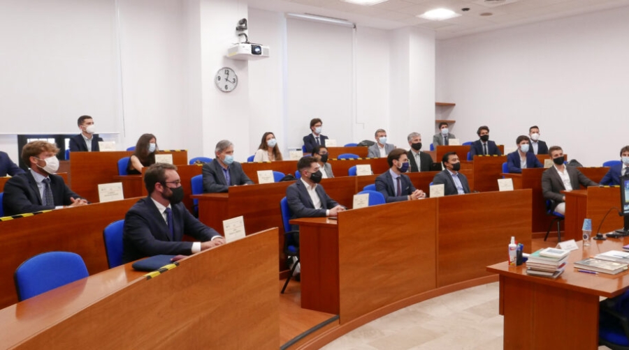 Abiertas las inscripciones al M&aacute;ster en Gesti&oacute;n Portuaria y Transporte Intermodal de Valenciaport