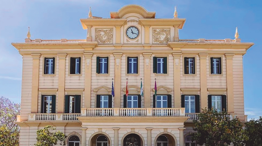 El Puerto de Málaga adopta decisiones de gestión y prevé un cierre de 2025 con resultados muy favorables.