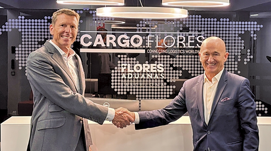 Rafael Torres, CEO de NGL España y nuevo presidente de Cargo Flores; y Xavi Casas, CEO y socio fundador de Cargo Flores.