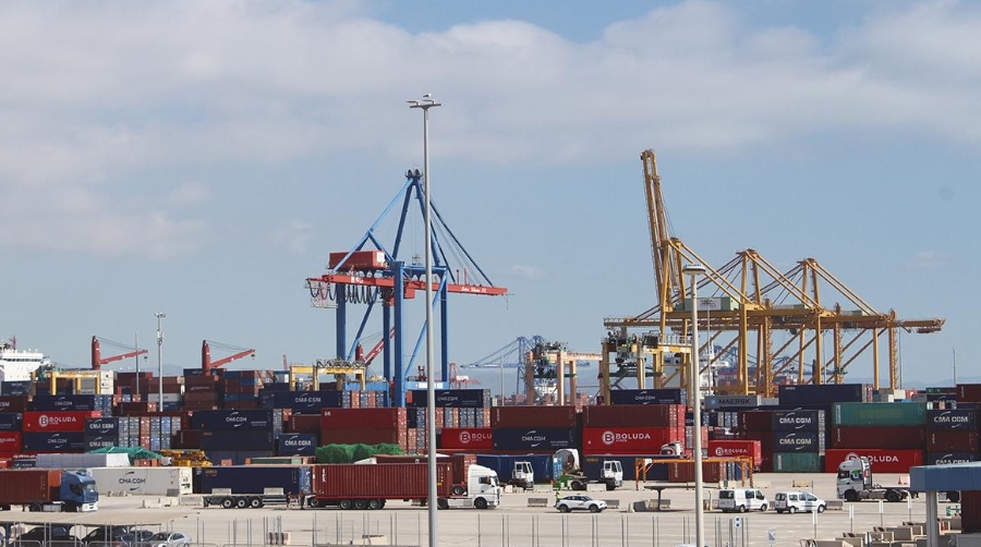El tráfico de contenedores se incrementó un 11,2%. Foto J.C.P.
